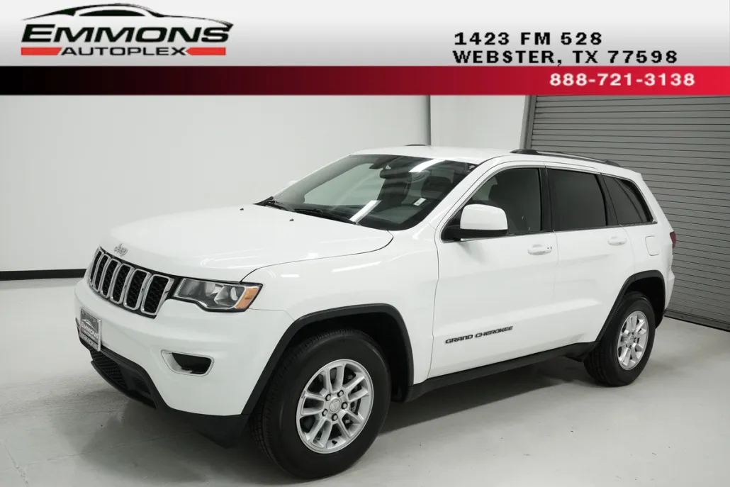 2019 Jeep Grand Cherokee Laredo E photo 1