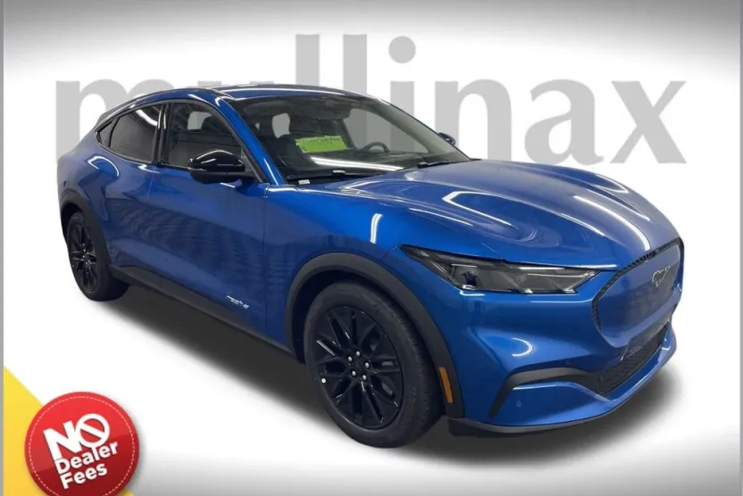 2025 Ford Mustang Mach-E Select photo 1