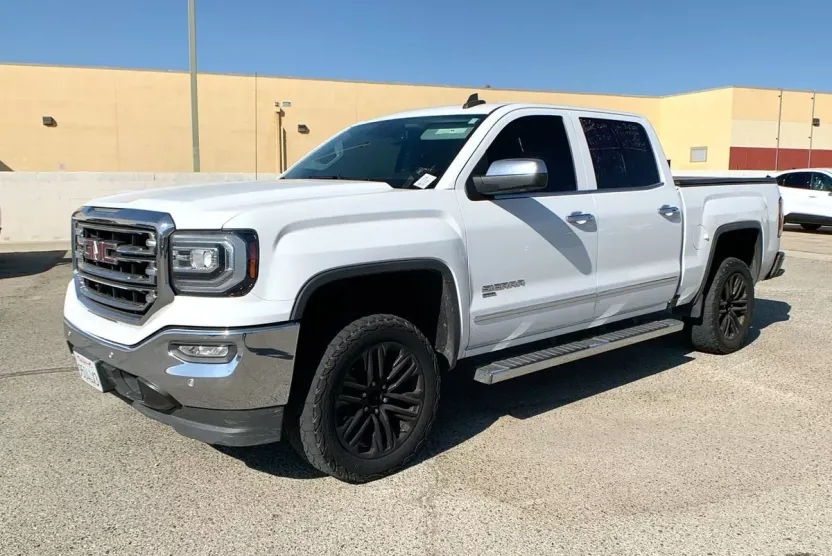 2018 Gmc Sierra 1500 SLT photo 1