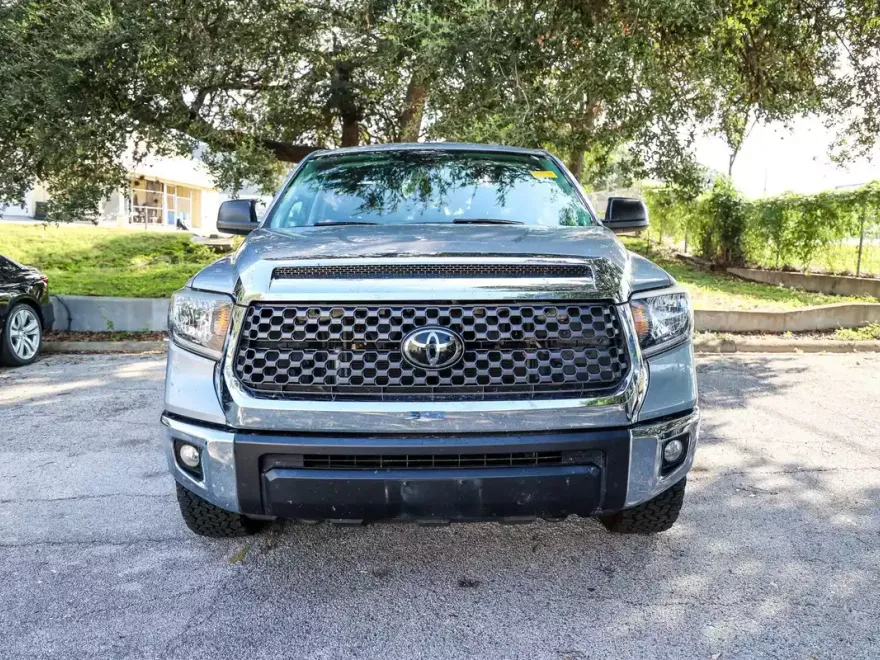 2020 Toyota Tundra SR5 Grade photo 1