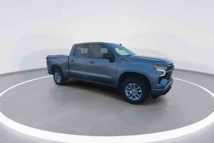 2023 Chevrolet Silverado 1500 RST photo 1