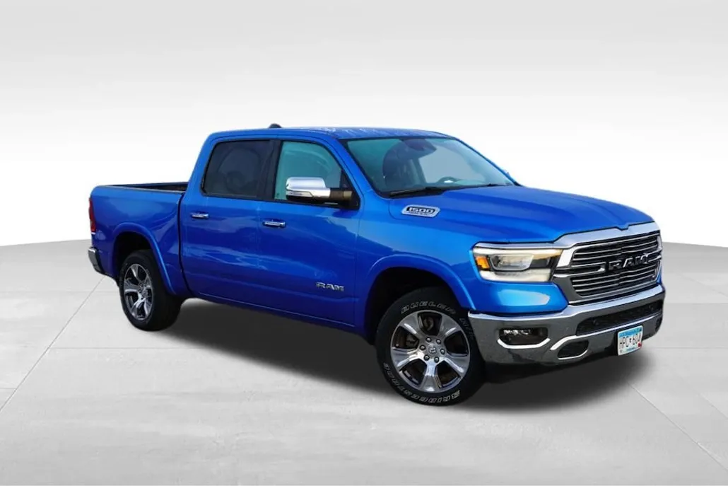2022 Ram 1500 Laramie photo 1