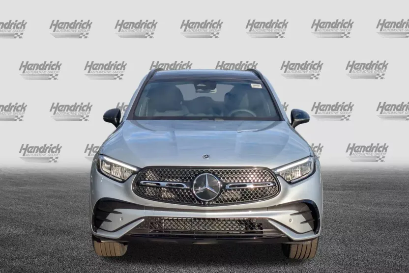 2026 Mercedes Benz GLC 300 4MATIC photo 1