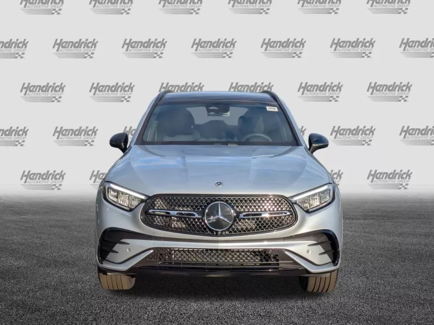 2026 Mercedes Benz GLC 300 4MATIC photo 1