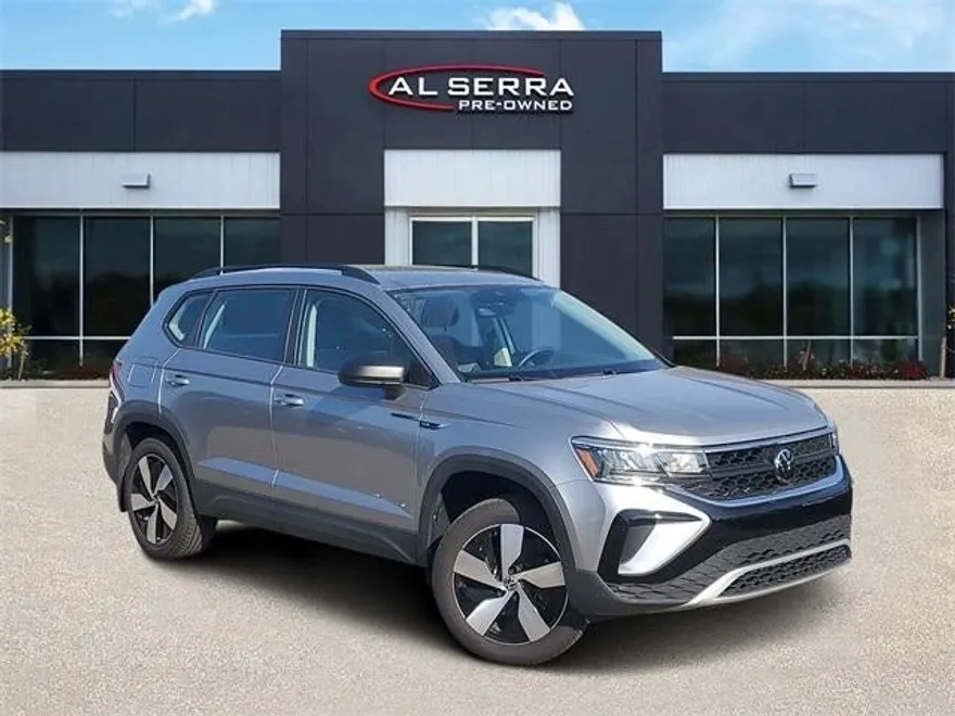 2024 Volkswagen Taos S photo 1