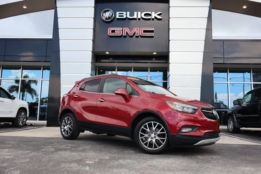 2018 Buick Encore Sport Touring photo 1