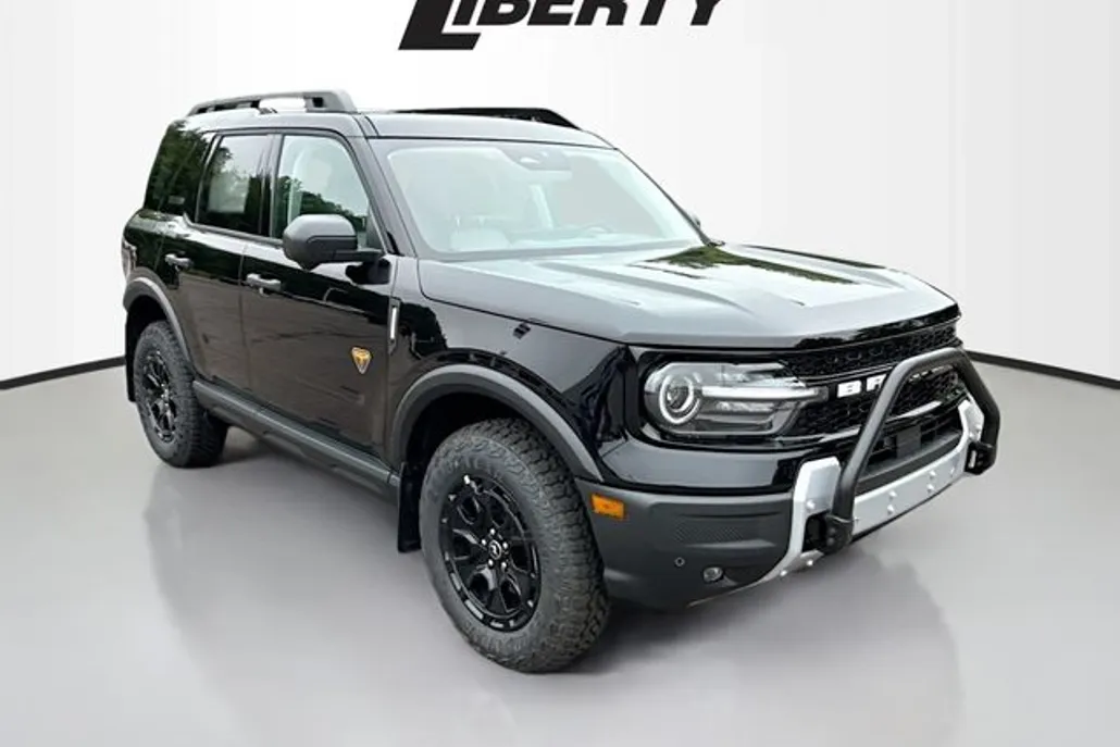2025 Ford Bronco Sport Badlands photo 1