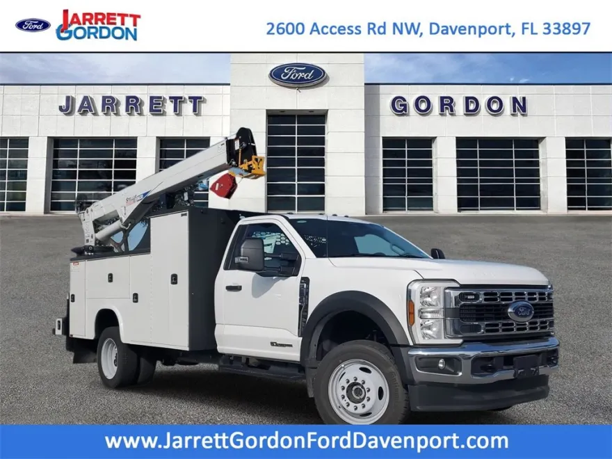 2024 Ford F-550 XL photo 1