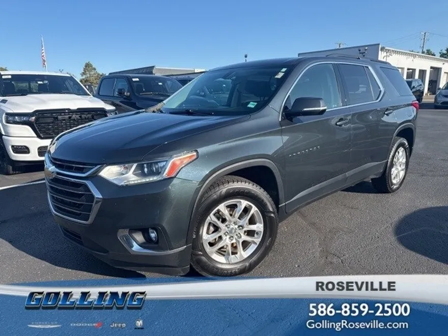 2019 Chevrolet Traverse Cloth 1LT photo 1