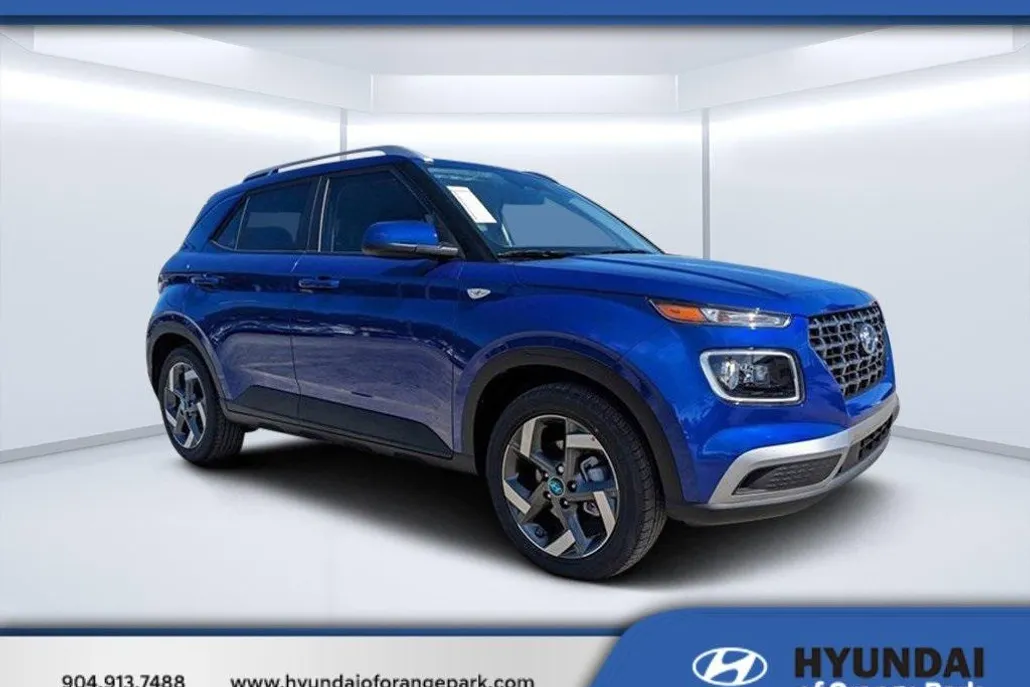 2025 Hyundai Venue Limited photo 1