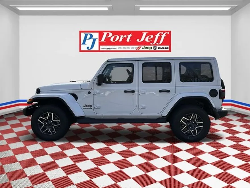 2025 Jeep Wrangler Sahara photo 1