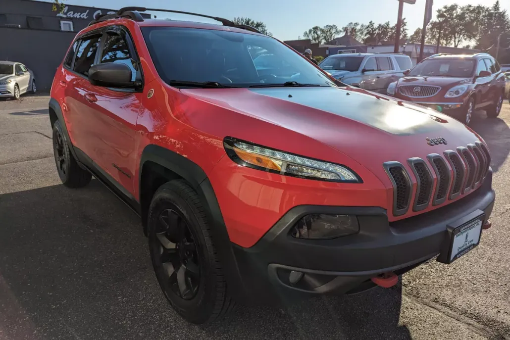 2017 Jeep Cherokee Trailhawk photo 1