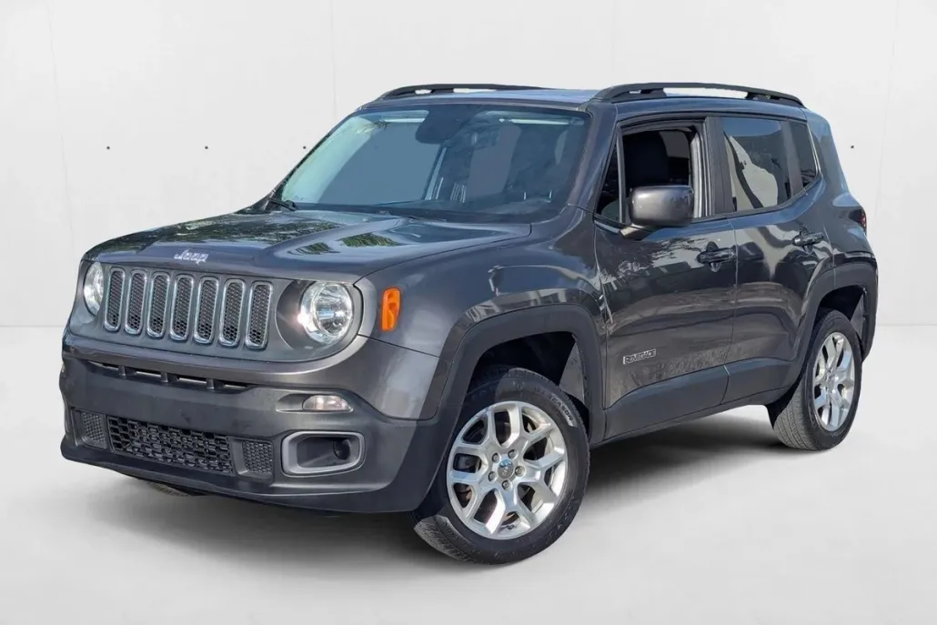 2016 Jeep Renegade Latitude photo 1