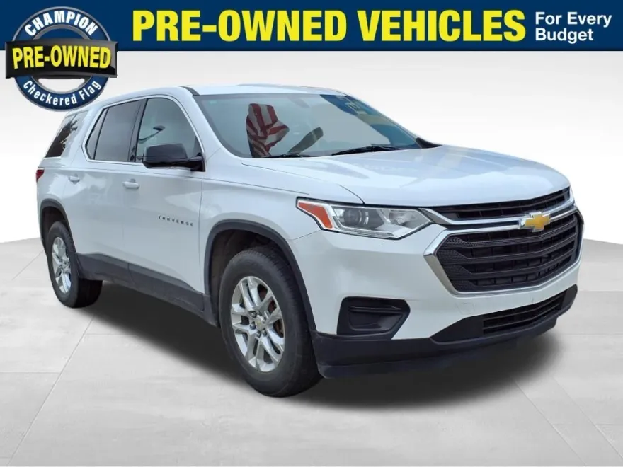 2019 Chevrolet Traverse LS photo 1
