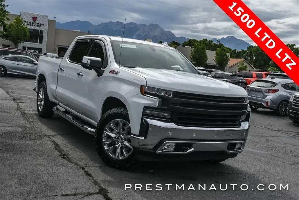 2022 Chevrolet Silverado 1500 LTZ photo 1