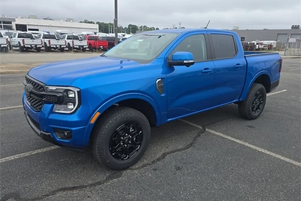 2025 Ford Ranger Lariat photo 1