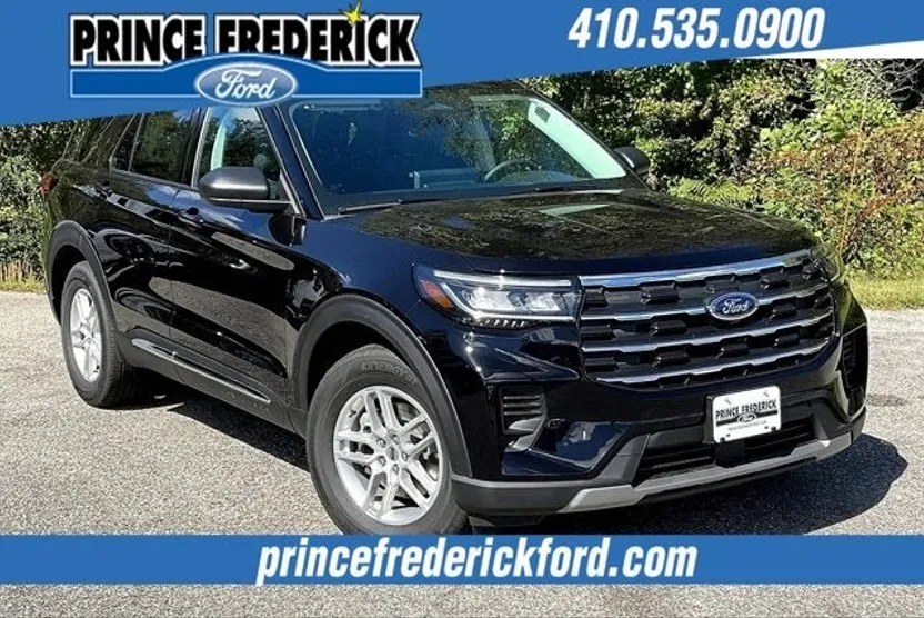 2025 Ford Explorer photo 1