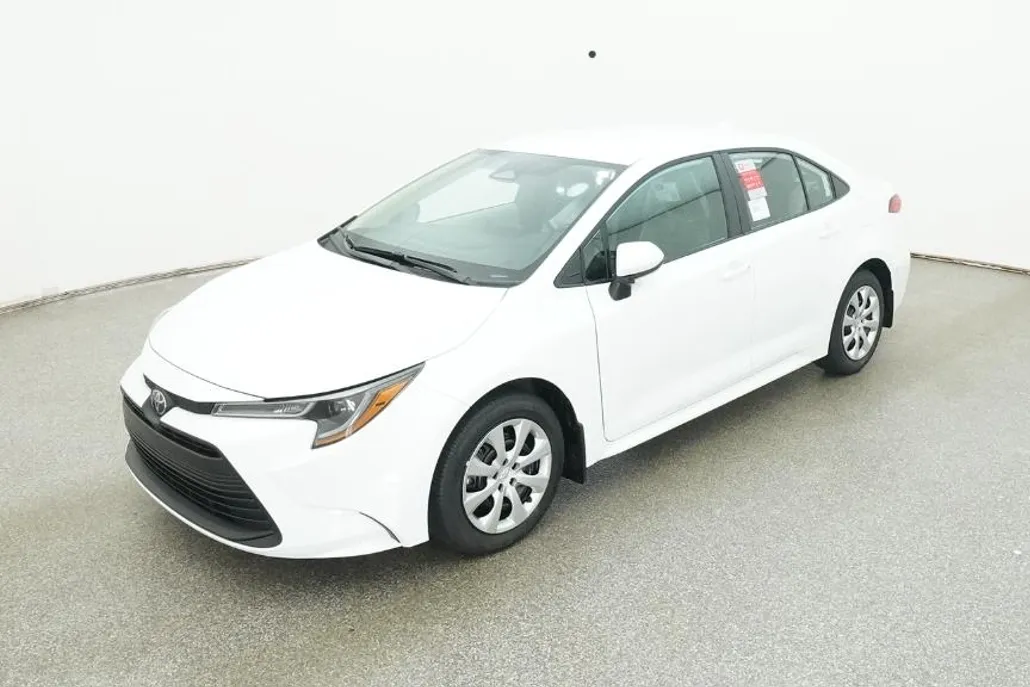 2026 Toyota Corolla LE photo 1