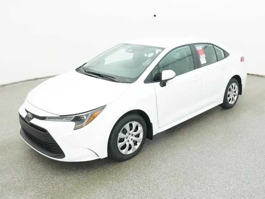 2026 Toyota Corolla LE photo 1
