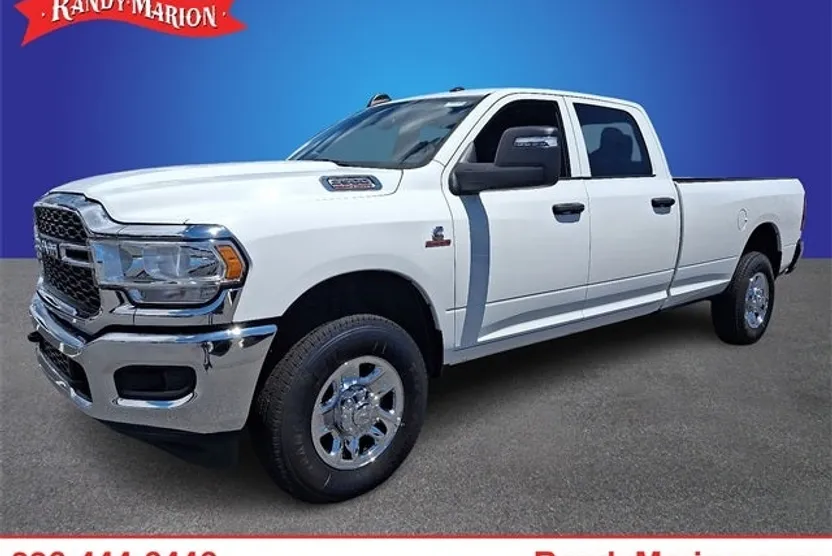 2023 Ram 3500 Tradesman photo 1