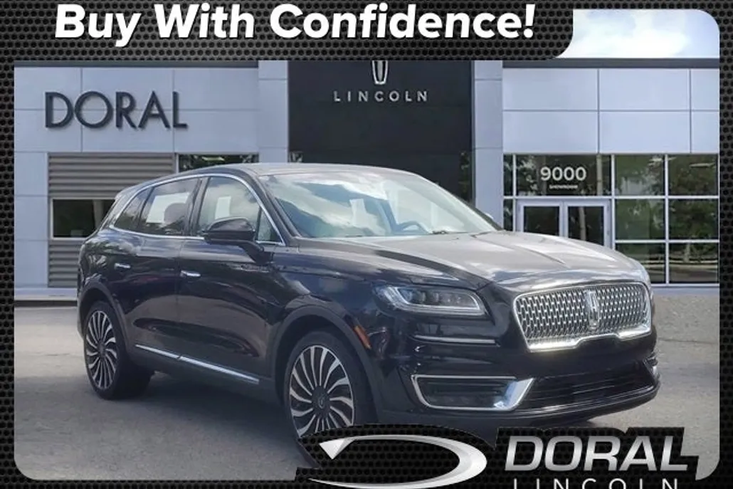 2019 Lincoln Nautilus Black Label photo 1