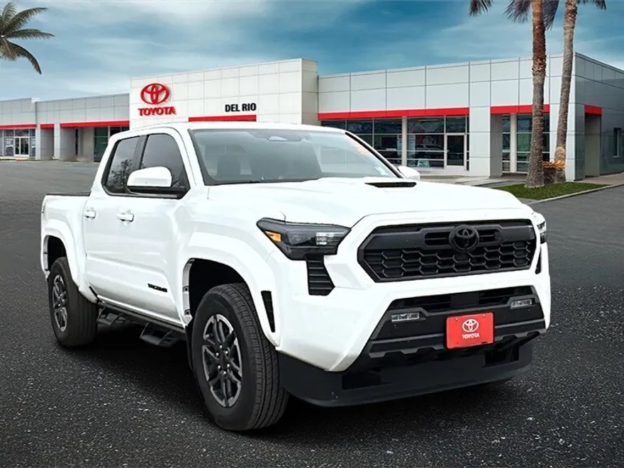 2024 Toyota Tacoma SR5 photo 1