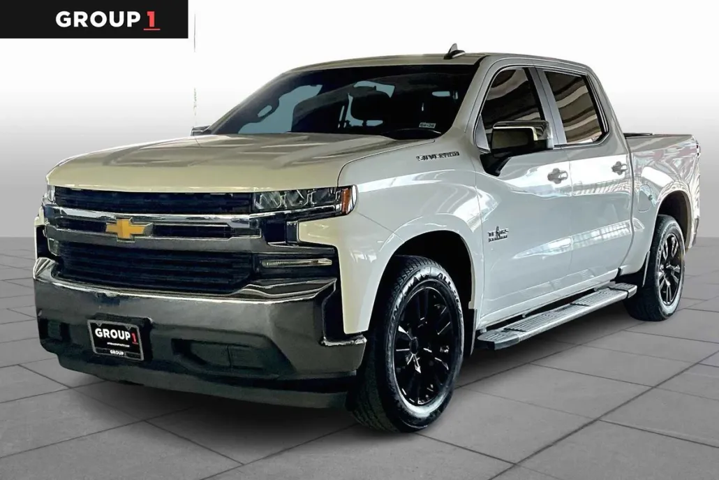 2020 Chevrolet Silverado 1500 LT photo 1