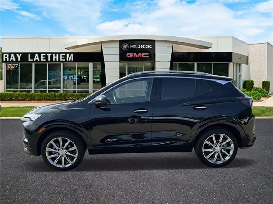 2025 Buick Encore GX Avenir photo 1