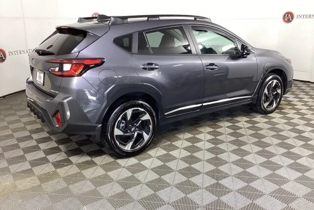 2024 Subaru Crosstrek Limited photo 1