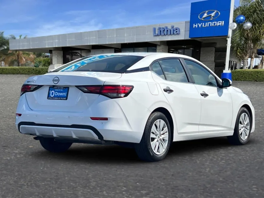 2024 Nissan Sentra S photo 1