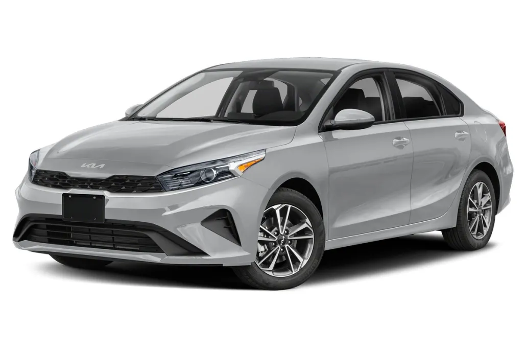 2024 Kia Forte LXS photo 1
