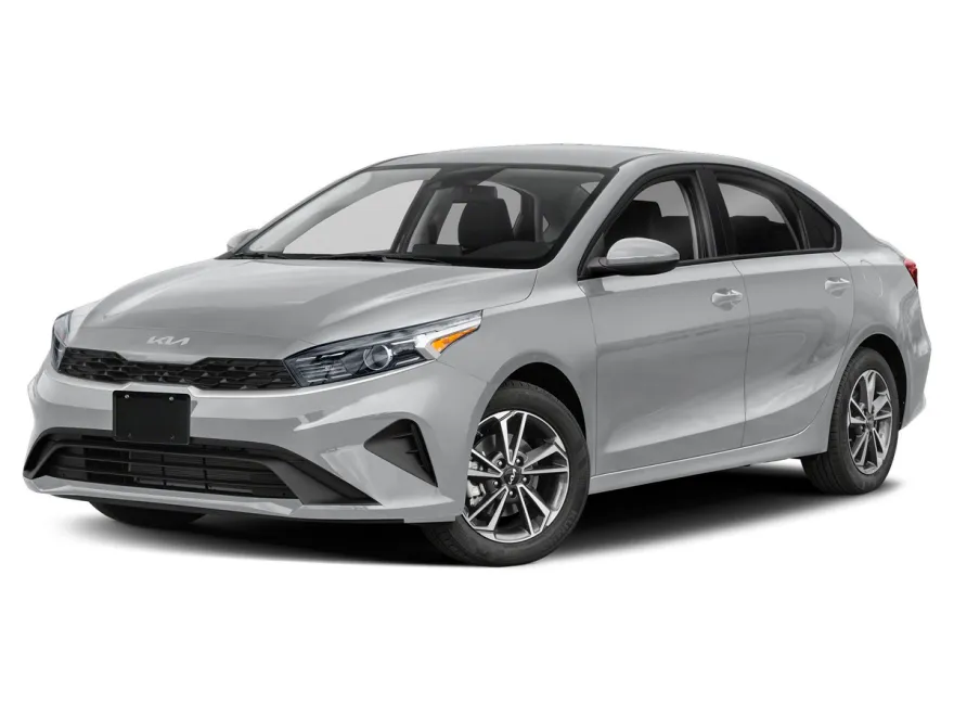 2024 Kia Forte LXS photo 1