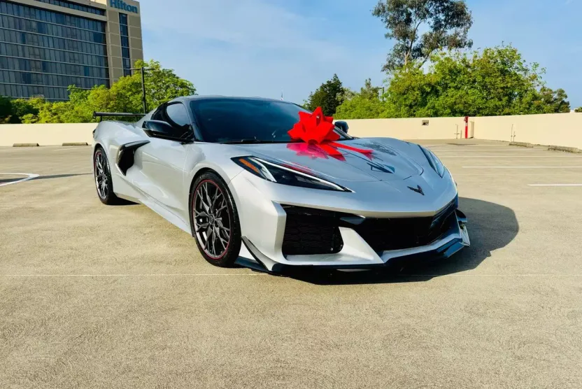 2020 Chevrolet Corvette Stingray Coupe photo 1