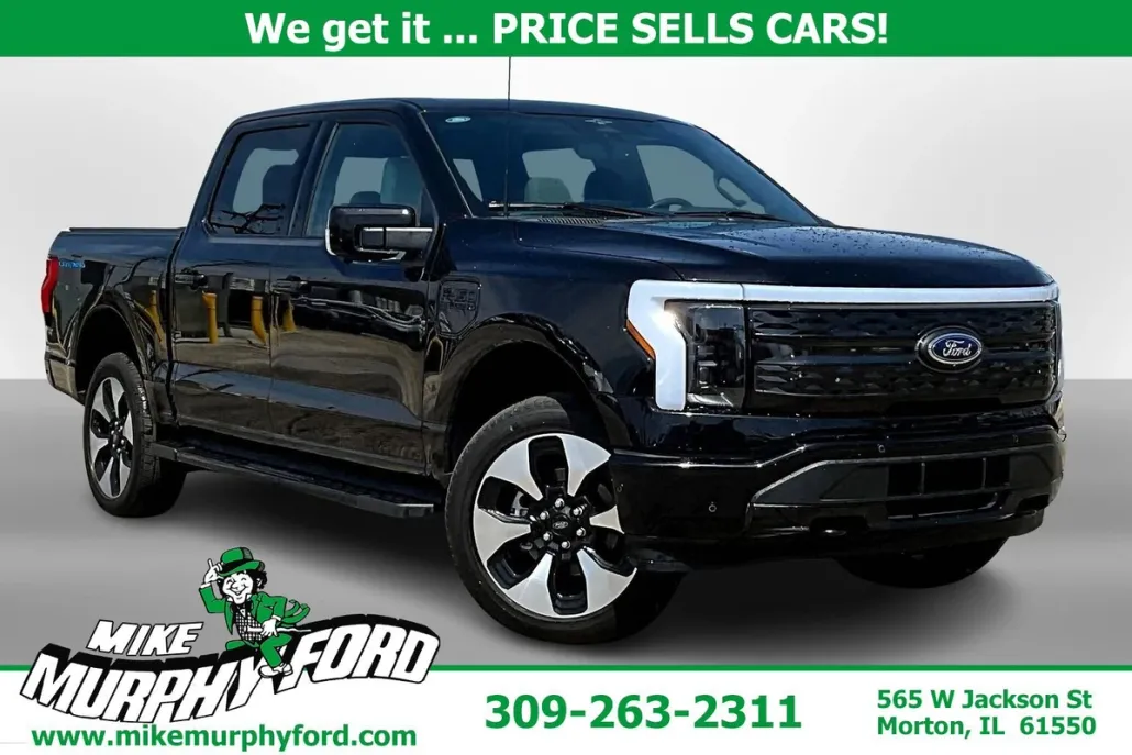 2023 Ford F-150 Lightning Platinum photo 1