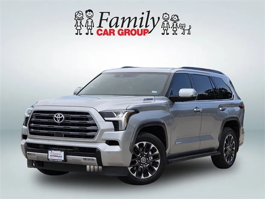 2023 Toyota Sequoia Limited photo 1
