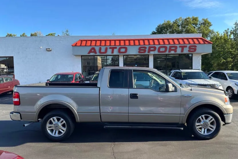 2005 Ford F-150 Lariat photo 1