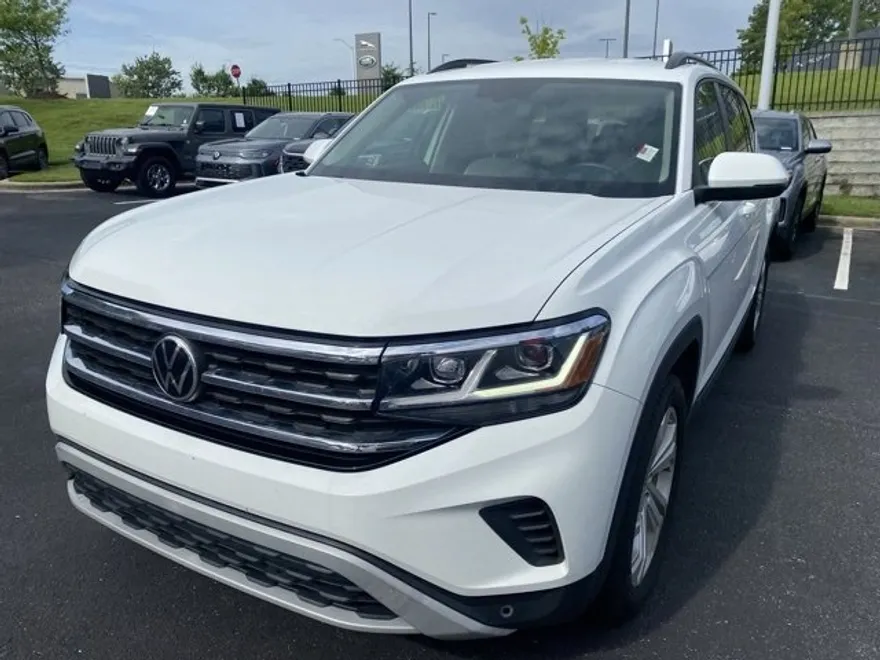 2022 Volkswagen Atlas V6 SE Technology photo 1