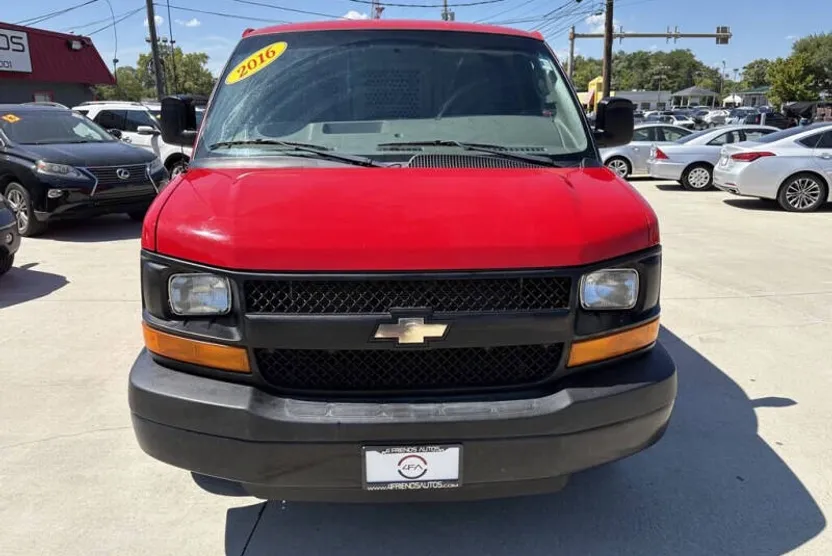 2016 Chevrolet Express 2500 Cargo Van photo 1