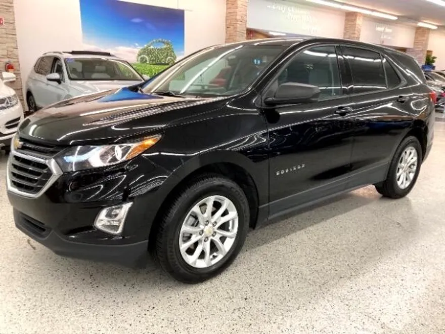 2019 Chevrolet Equinox photo 1