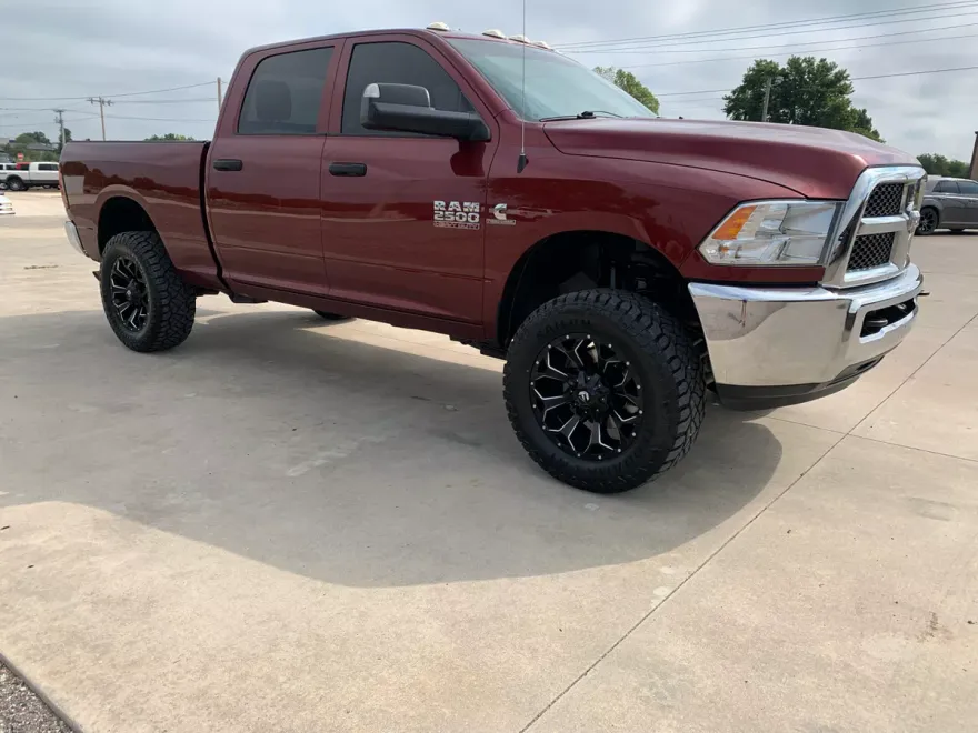 2018 Ram 2500 Tradesman photo 1