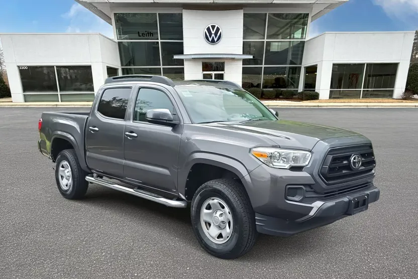2021 Toyota Tacoma TRD V6 photo 1