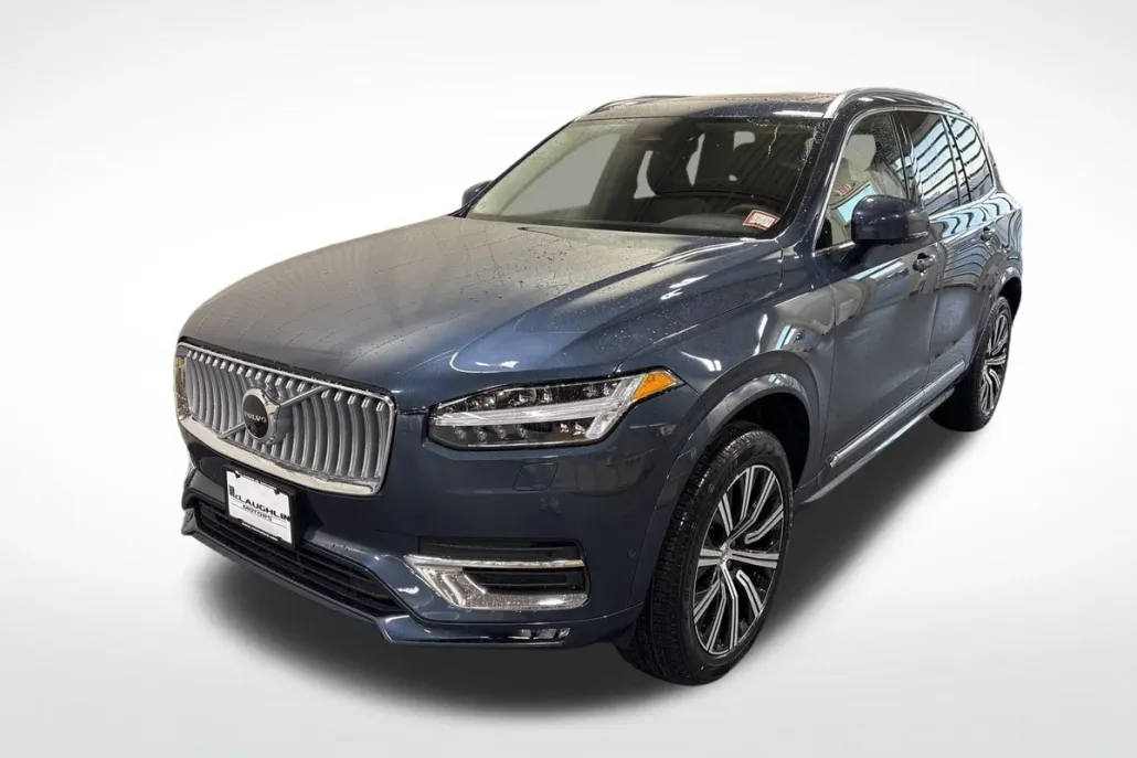 2025 Volvo XC90 Plus photo 1
