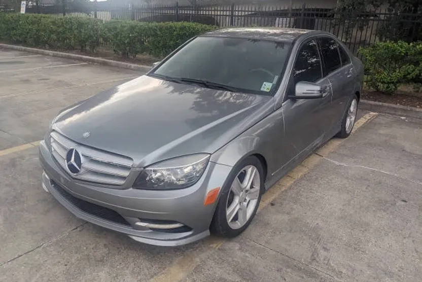 2011 Mercedes Benz C 300 Sport 4MATIC photo 1