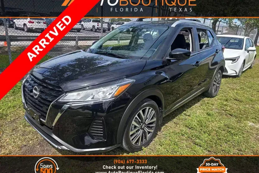 2024 Nissan Kicks SV photo 1