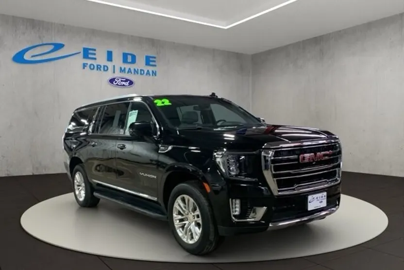 2022 Gmc Yukon XL SLT photo 1