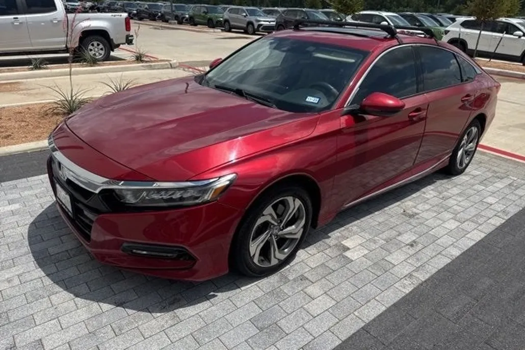 2018 Honda Accord EX-L 2.0T photo 1