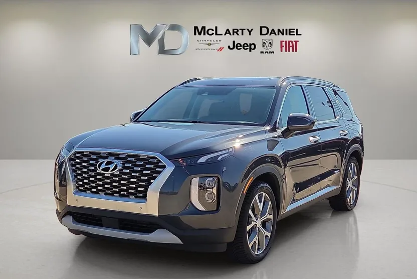 2020 Hyundai Palisade SEL photo 1