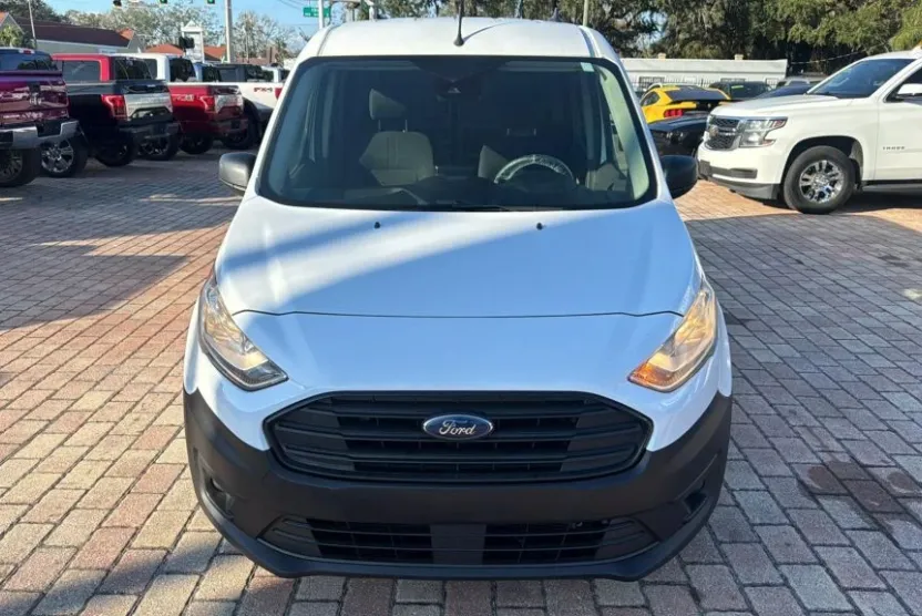 2019 Ford Transit Cargo XLT Van photo 1