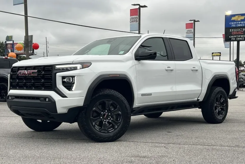 2025 Gmc Canyon Elevation photo 1