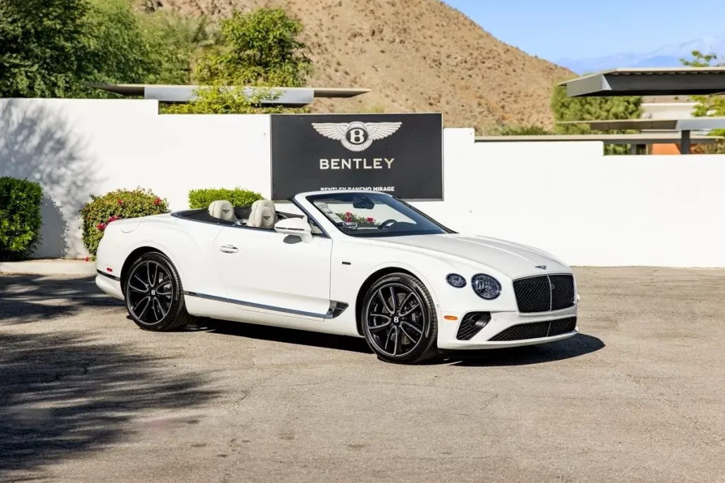 2024 Bentley Continental GTC photo 1